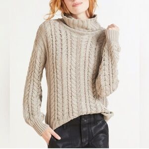 Croft & Barrow Women's Beige Turtleneck Sweater